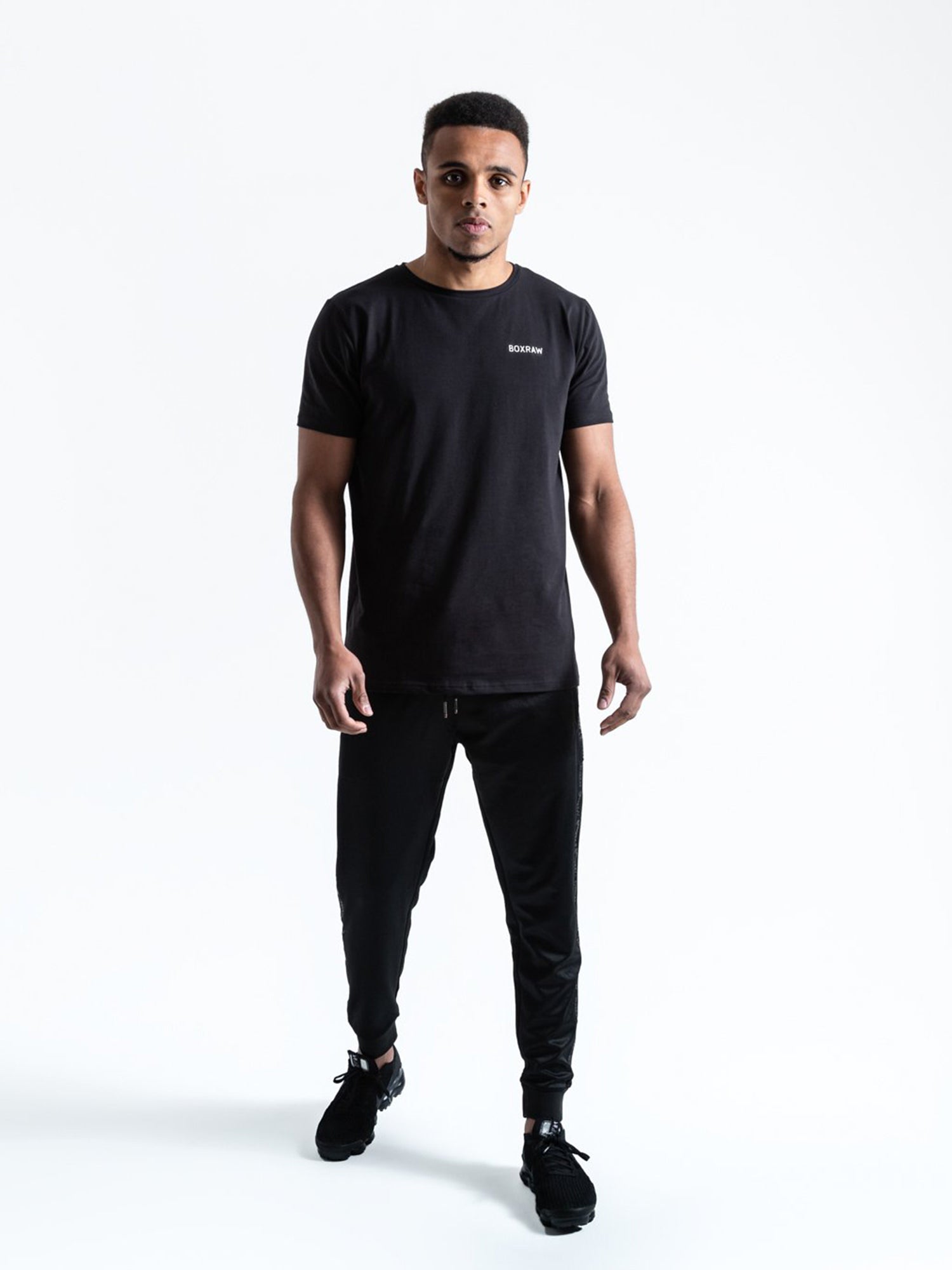 BOXRAW LOGO T-SHIRT BLACK | VAAMSPORT