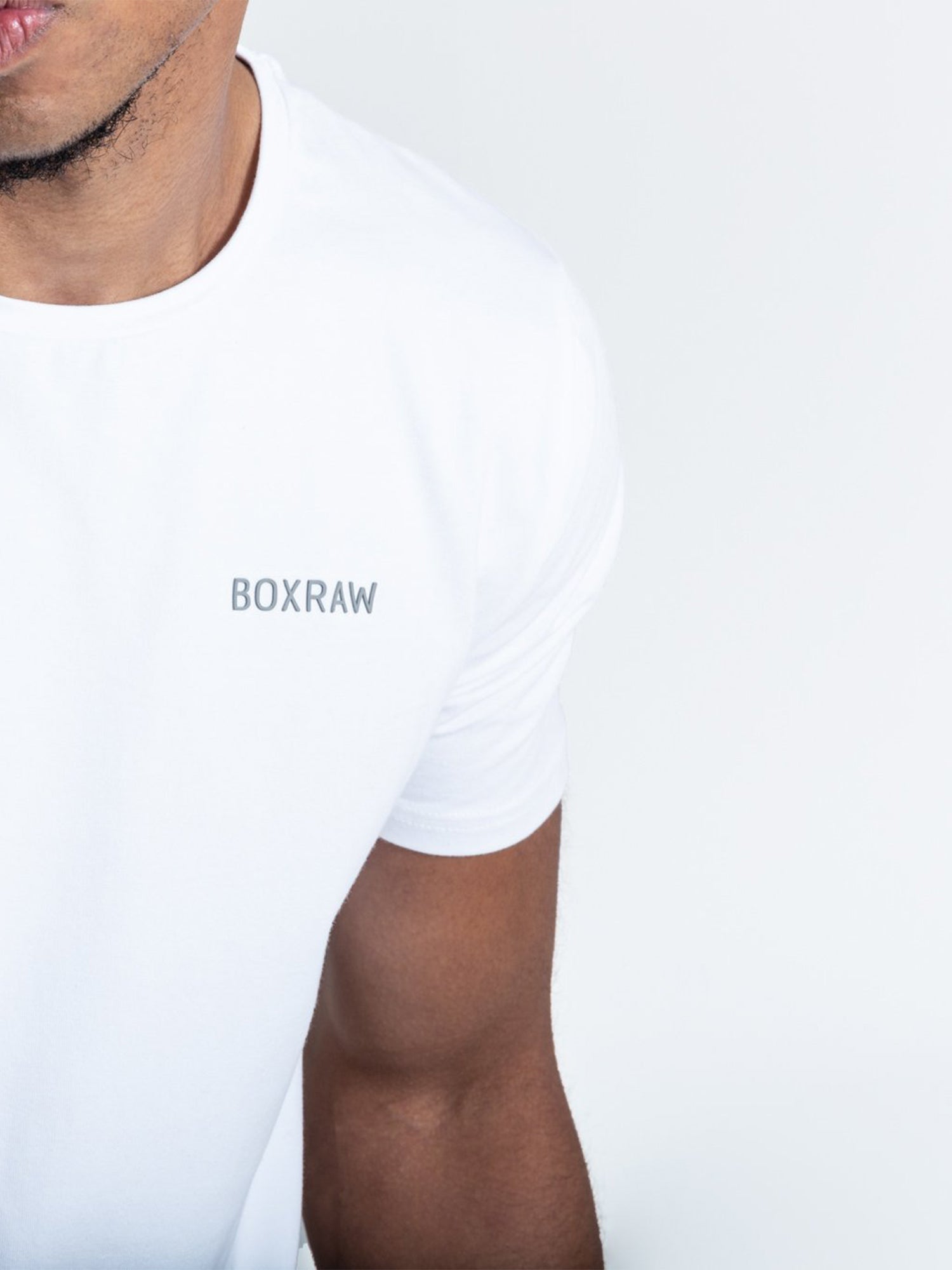 BOXRAW LOGO T-SHIRT WHITE | VAAMSPORT