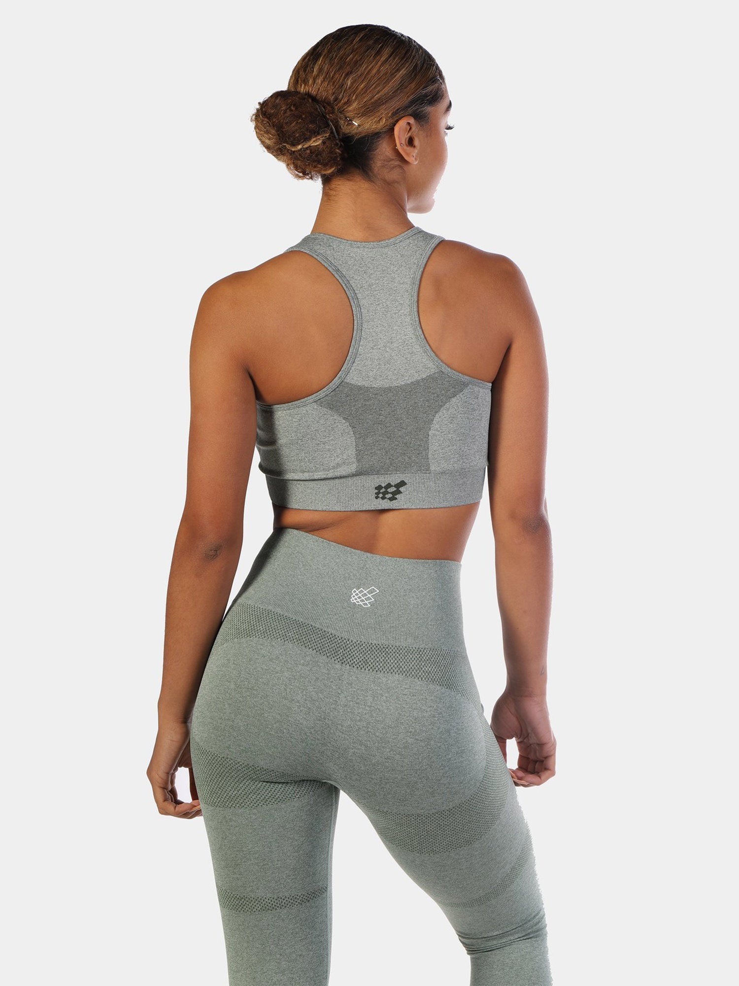 JED NORTH SUPPLE SEAMLESS SPORTS BRA - GREEN