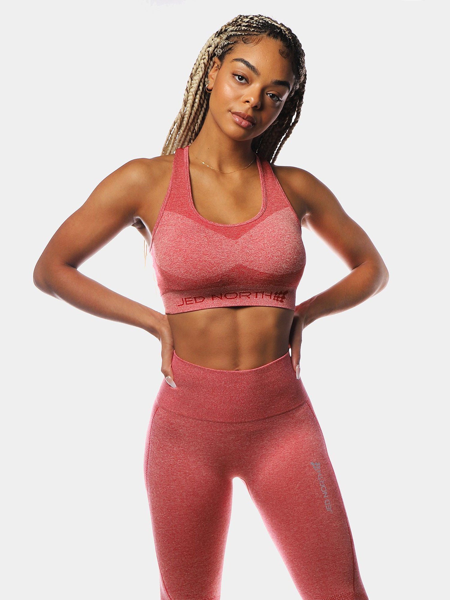 JED NORTH SUPPLE SEAMLESS SPORTS BRA - RED | VAAMSPORT