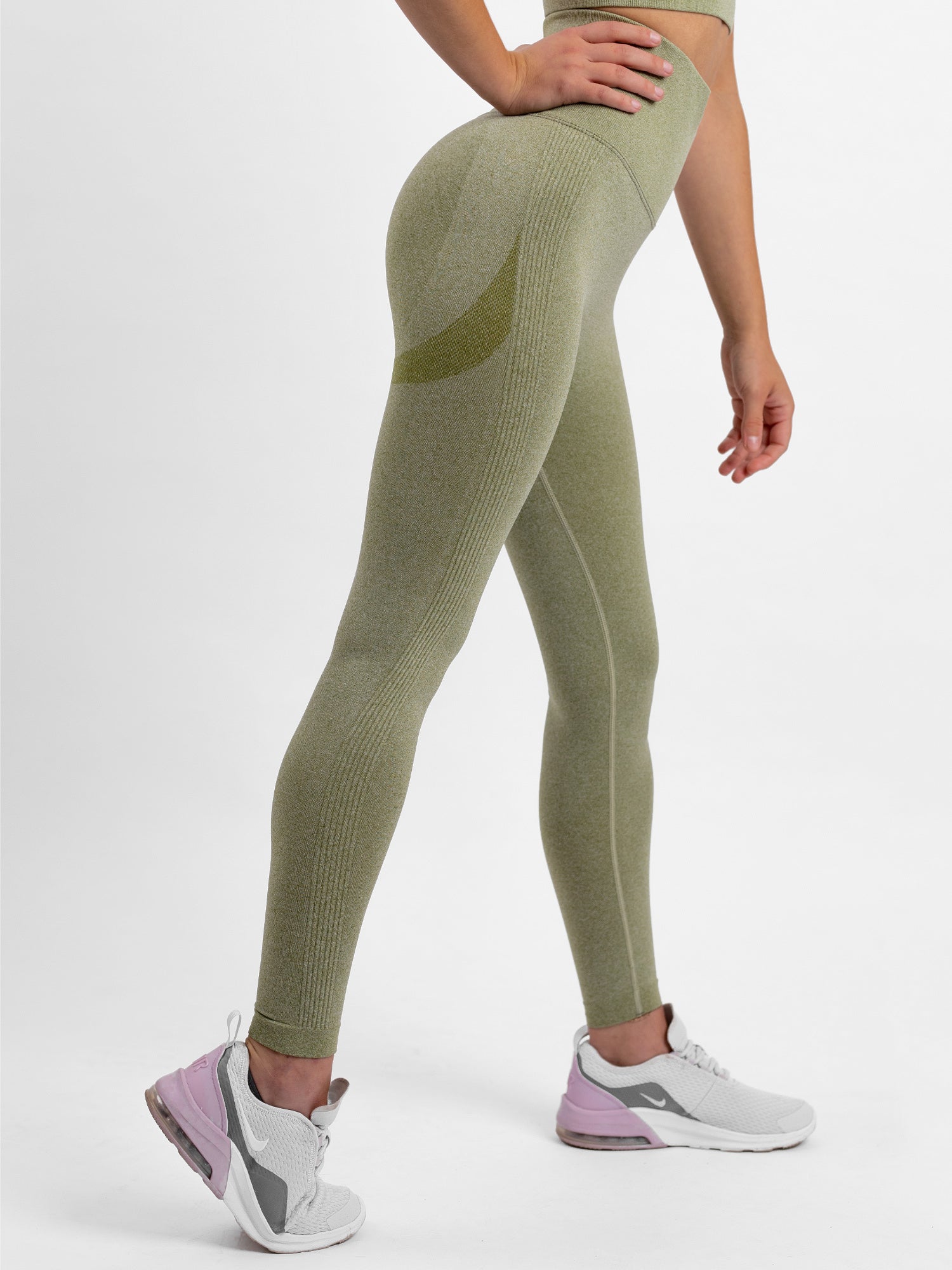 VAAM LMNTS SEAMLESS SCRUNCH LEGGINGS - OLIVE MARLE | VAAMSPORT