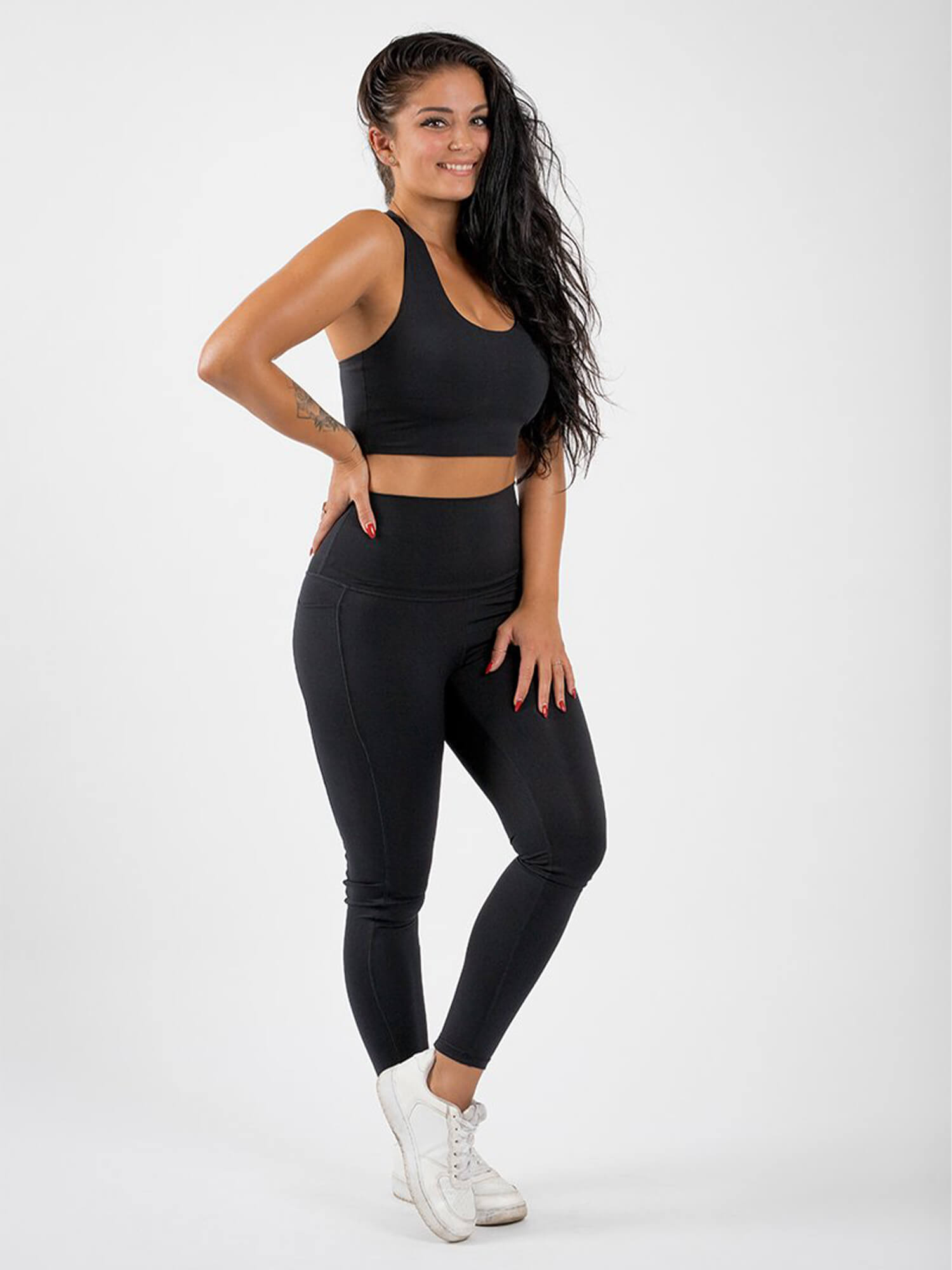 VAAM LMNTS SILK SPORTS BRA - BLACK | VAAM SPORT