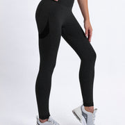 SCRUNCH SEAMLESS LEGGINGS