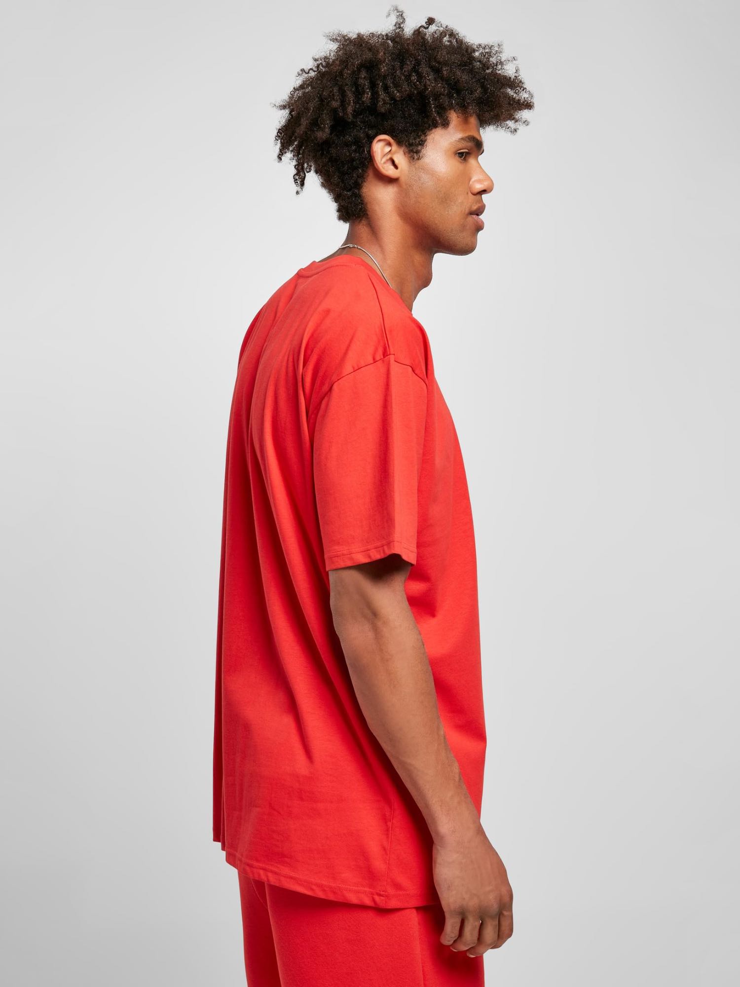 SOUTHPOLE SQUARE LOGO TEE - SOUTHPOLERED | VAAM SPORT